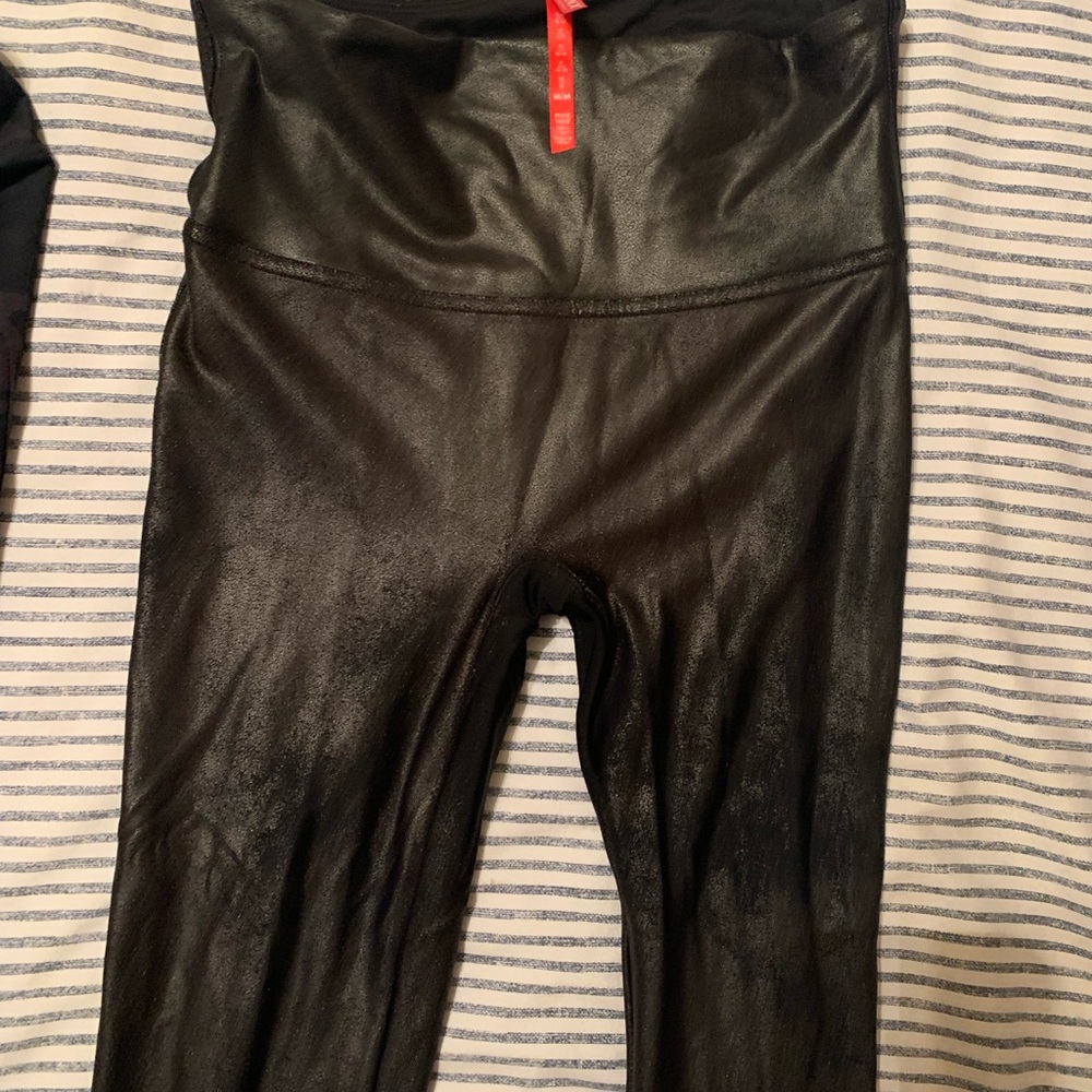 Spanx Faux leather leggings!